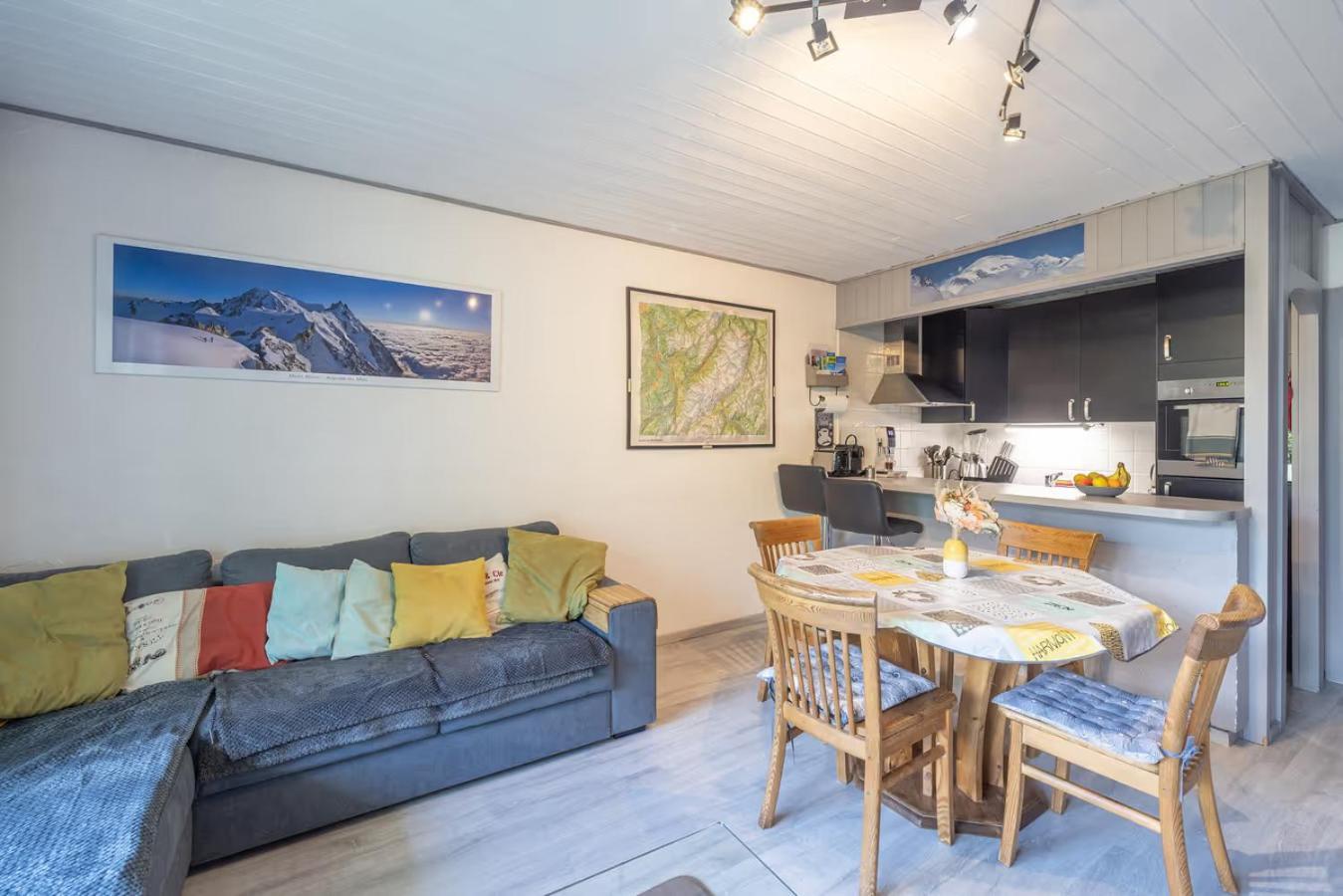 Chamonix Centre, 51M2, Vue Mt Blanc, 2 A 6 Pers, 2 Balcons Apartment Luaran gambar